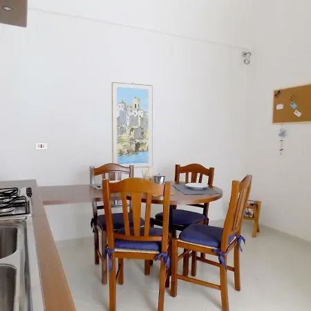 Casetta Nel Cuore Di Polignano Apartment *